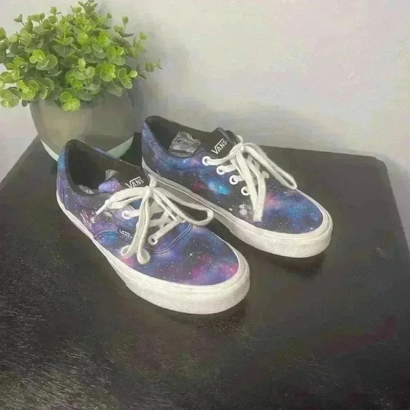 VANS Off The Wall Galaxy Low Top W6 - Picture 1 of 5